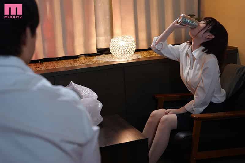 [mida00211]普段は物静かな水卜さんは会社の飲み会後に酔ったら…淫ら 脱いだら凄いふわとろ神乳’ミトパイ’フルコースで痴女られた一夜 水卜さくら