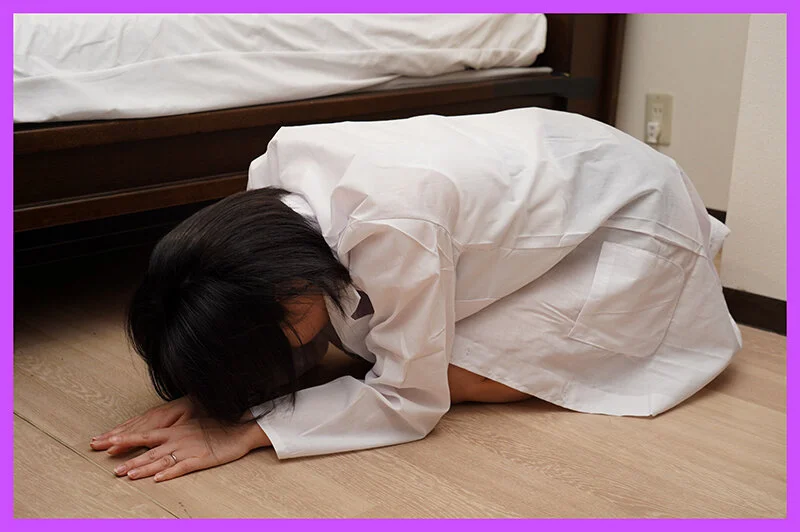 [mrss00182 MRSS-182]難攻不落のガードつよつよ人妻薬剤師 精神年齢低いザコザコ同期に堕とされ生ハメ生中出し 虹村ゆみ